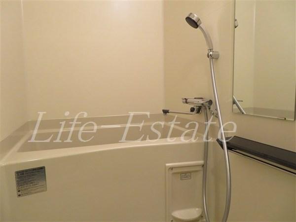 プレサンス谷町九丁目駅前