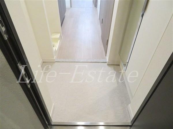 プレサンス谷町九丁目駅前