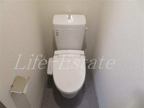 プレサンス谷町九丁目駅前