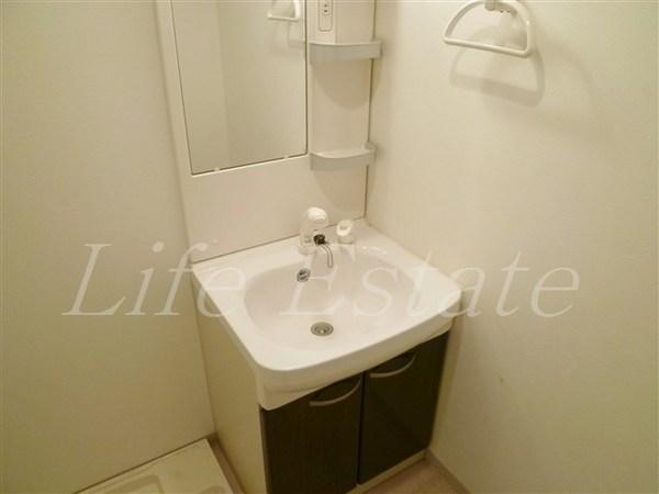 エステムコート心斎橋EASTⅢエクシード