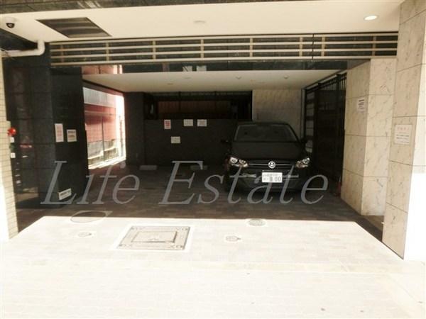 エステムコート心斎橋EASTⅢエクシード