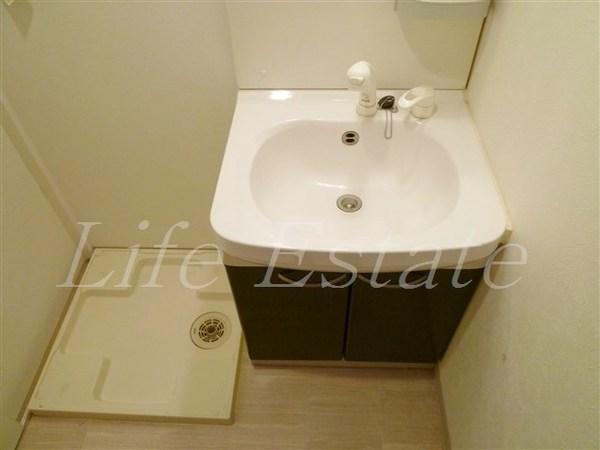 エステムコート心斎橋EASTⅢエクシード