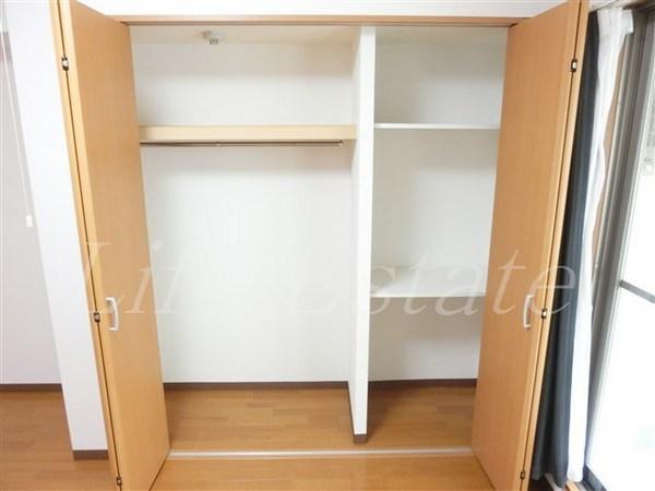 Huge1（ヒュージ1）