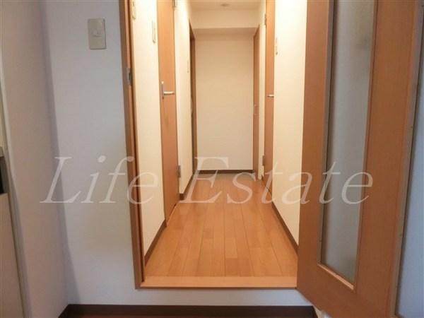 Huge1（ヒュージ1）