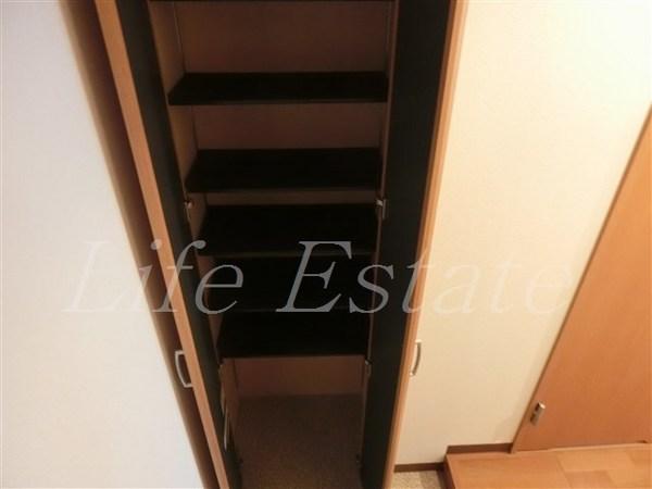 Huge1（ヒュージ1）