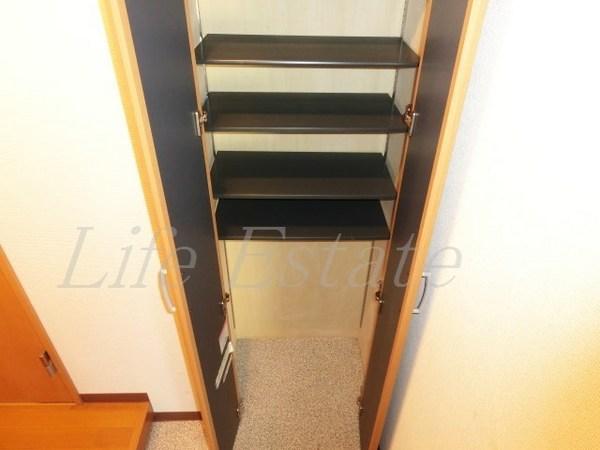 Huge1（ヒュージ1）