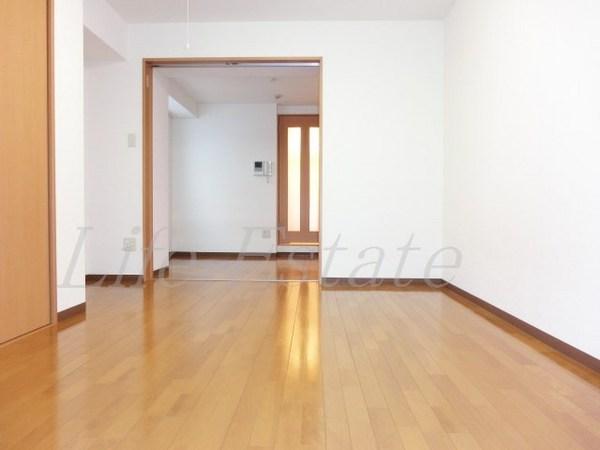 Huge1（ヒュージ1）