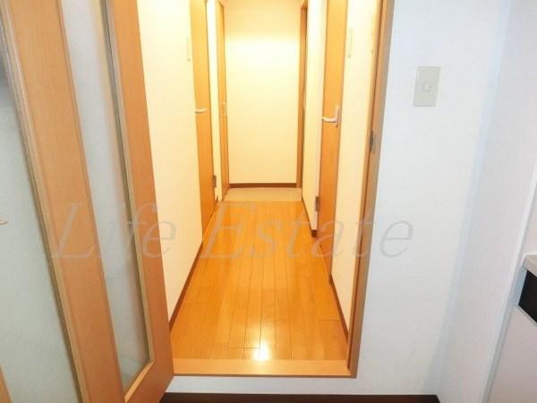 Huge1（ヒュージ1）