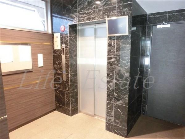 エスライズ堺筋本町