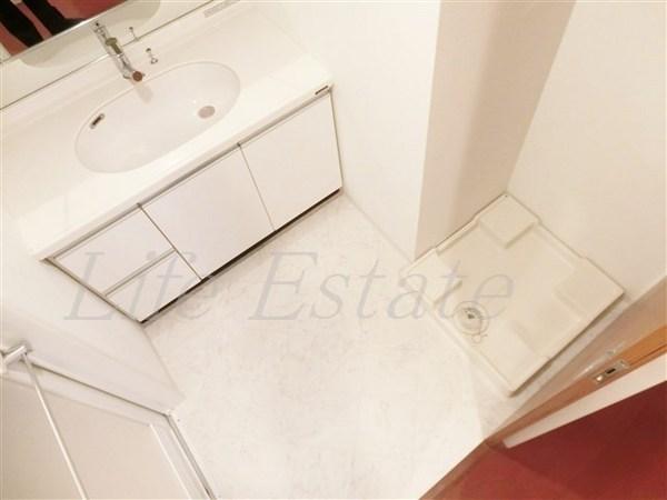 フロンティアタワー日本橋