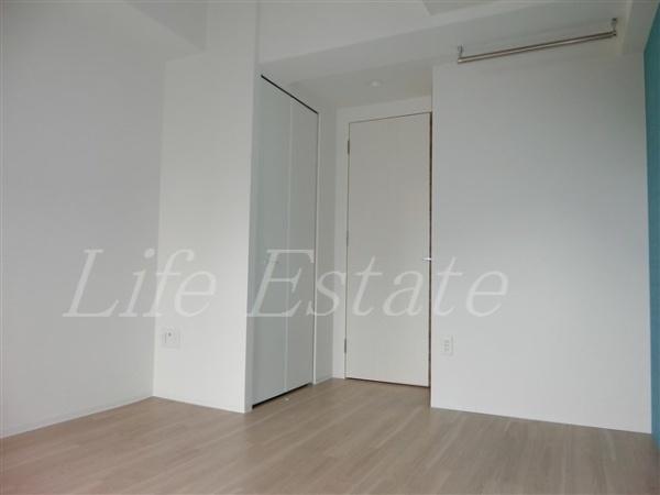 セレニテ本町東リアン