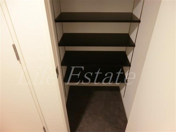 セレニテ本町東リアン