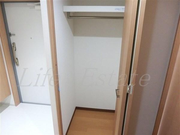 大阪市中央区博労町１丁目のマンション