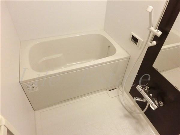 大阪市中央区博労町１丁目のマンション