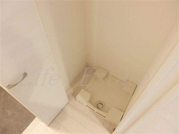 ララプレイス大阪城WESTEN