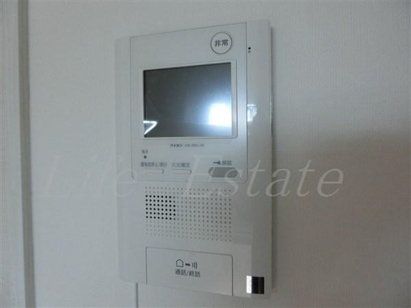 ララプレイス大阪城WESTEN