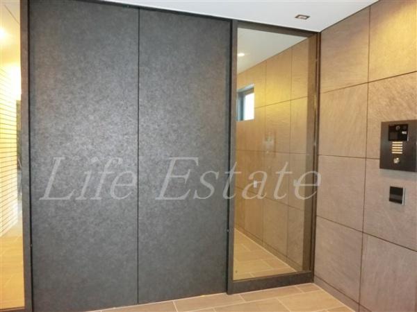 シーズンフラッツ大手前