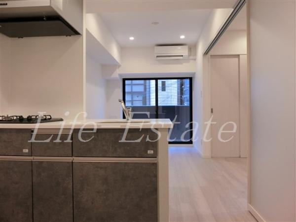 シーズンフラッツ大手前