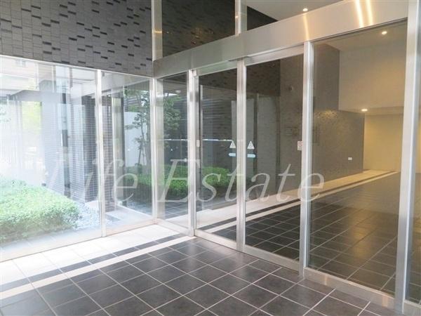 エスリード大手前