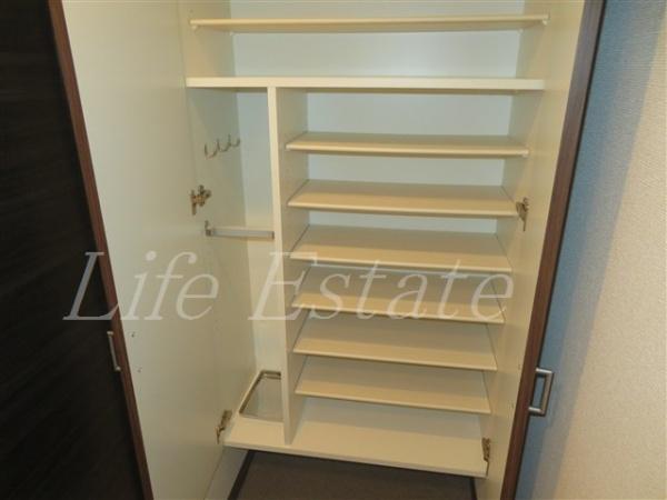 エスリード大手前