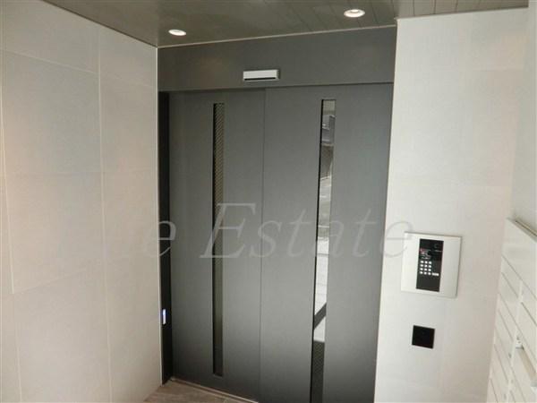 大阪市中央区東平１丁目のマンション