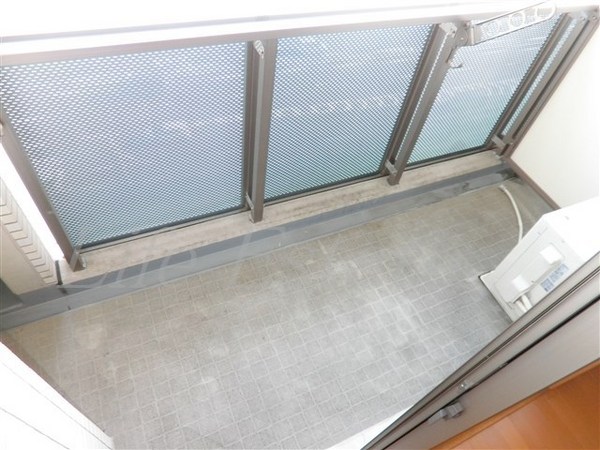 ブランクレール谷町