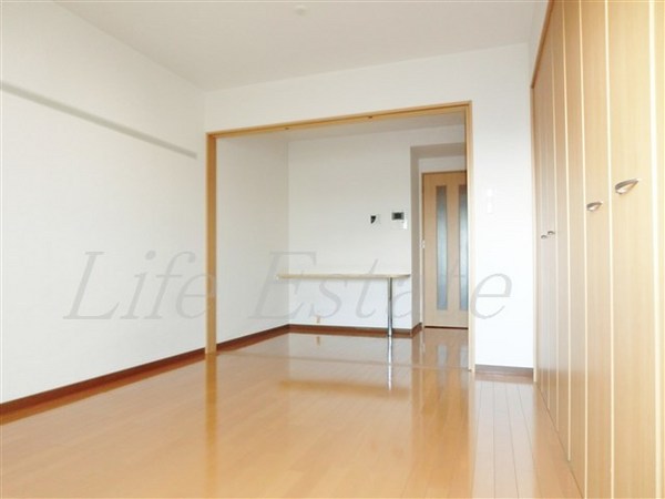 ブランクレール谷町