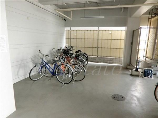 メルベーユ谷町