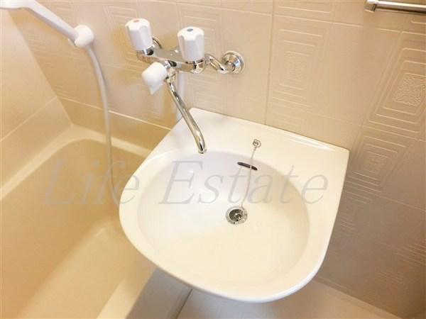 メルベーユ谷町