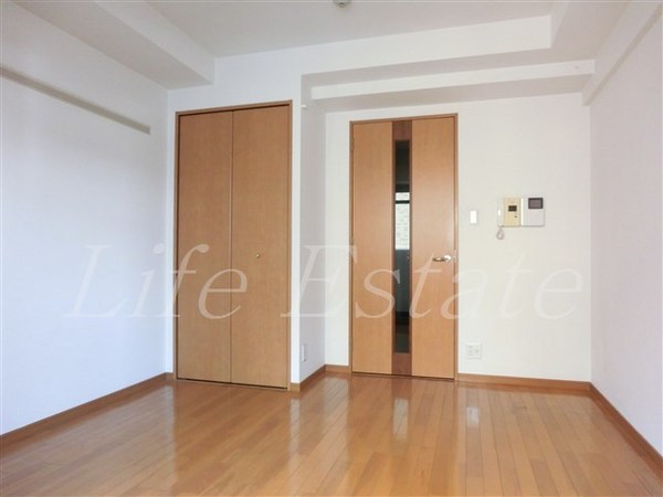 プレサンス東本町