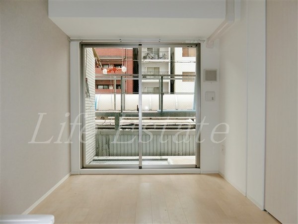 ファーストフィオーレ心斎橋イースト