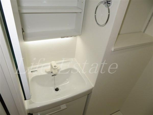 Collina（コリーナ）