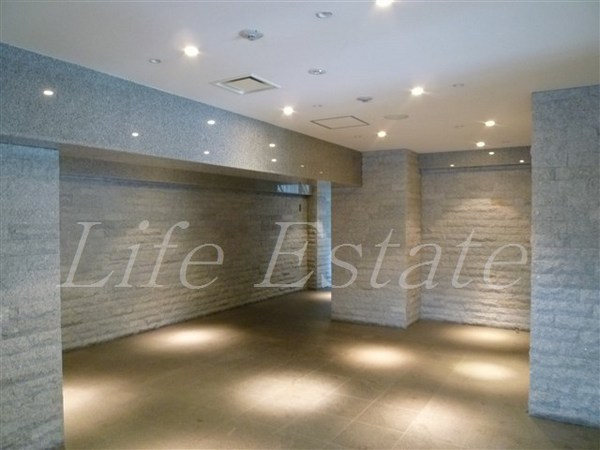 アプリーレ堺筋本町