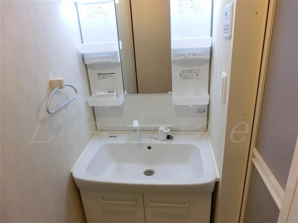 LaDouceur心斎橋（ラドゥセール心斎橋）