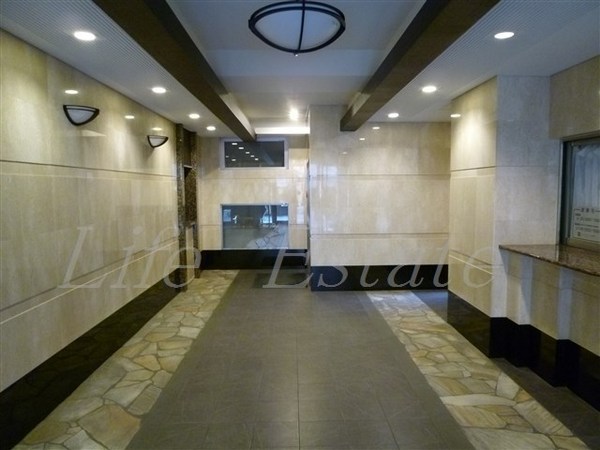 プレサンス心斎橋ザ・スタイル