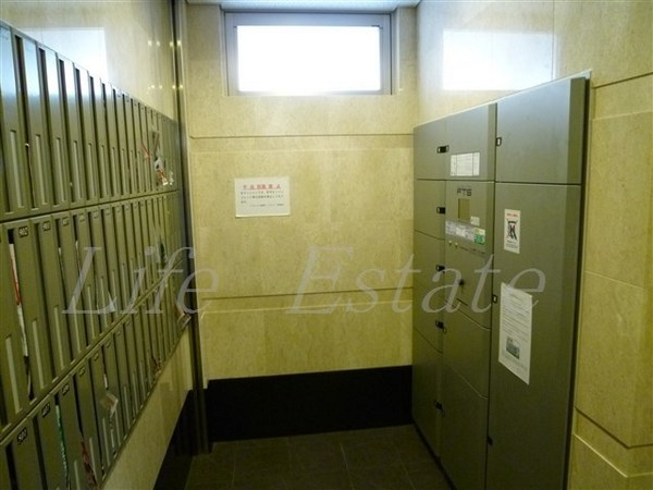 プレサンス心斎橋ザ・スタイル