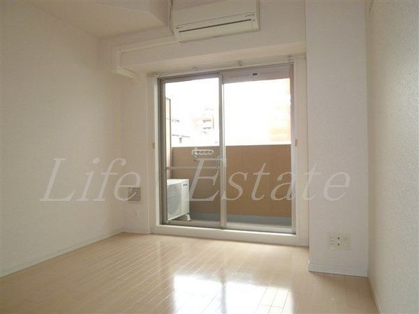 プレサンス心斎橋ザ・スタイル