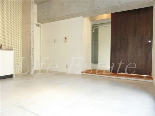 ロイヤルメゾンMINAMISENBA