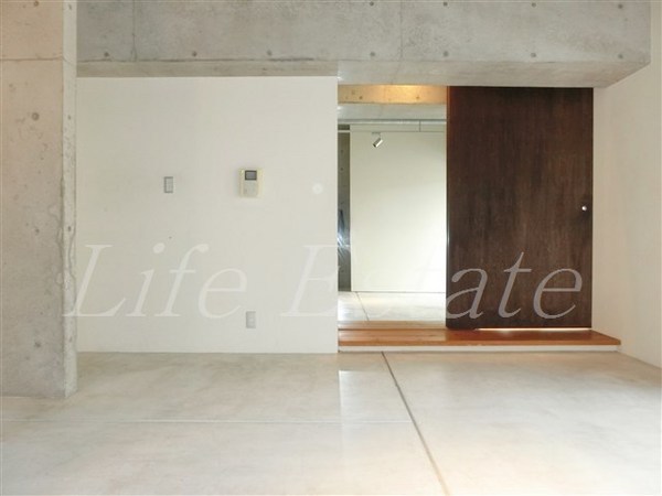 ロイヤルメゾンMINAMISENBA