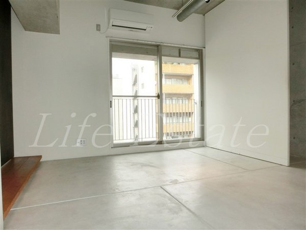 ロイヤルメゾンMINAMISENBA