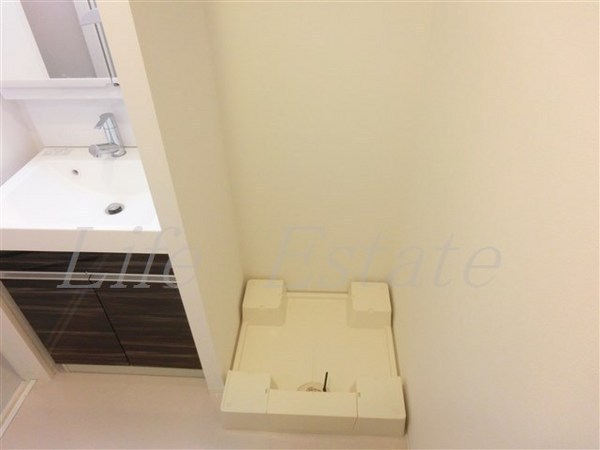 コンフォリア心斎橋EAST