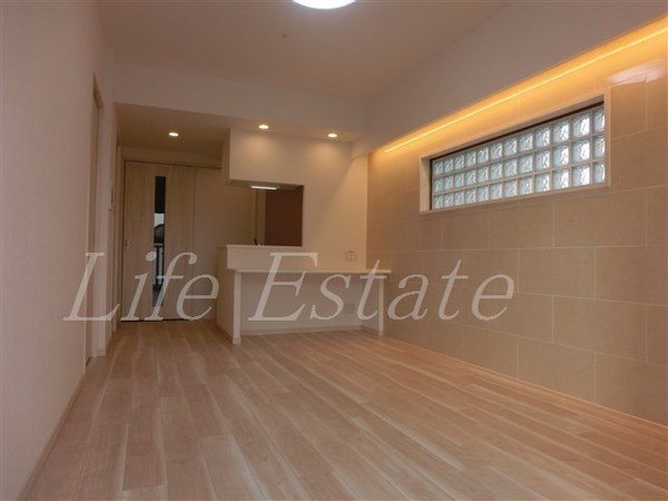 スプランディッド安土町