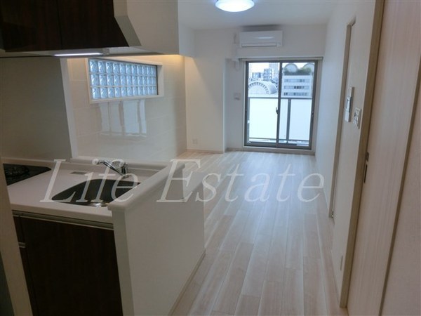 スプランディッド安土町