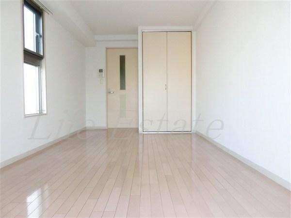 オリエンタル上町