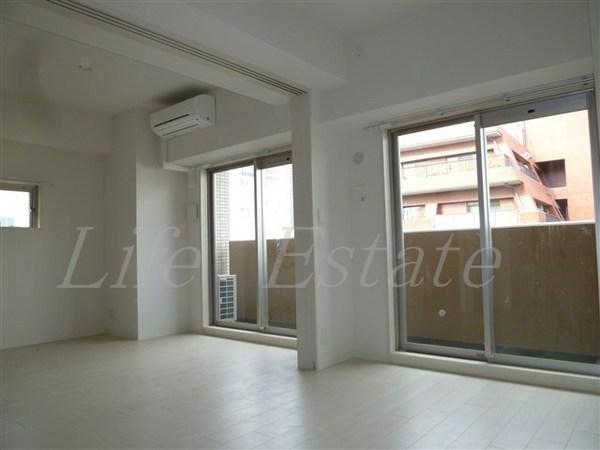 プレサンス堺筋本町フィリア