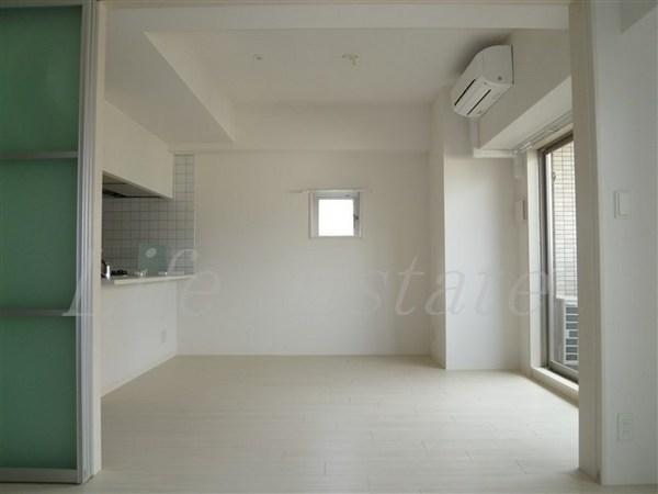 プレサンス堺筋本町フィリア