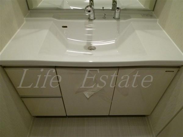 プレサンス堺筋本町フィリア