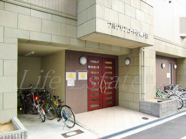 ブルグリンコート夕陽丘