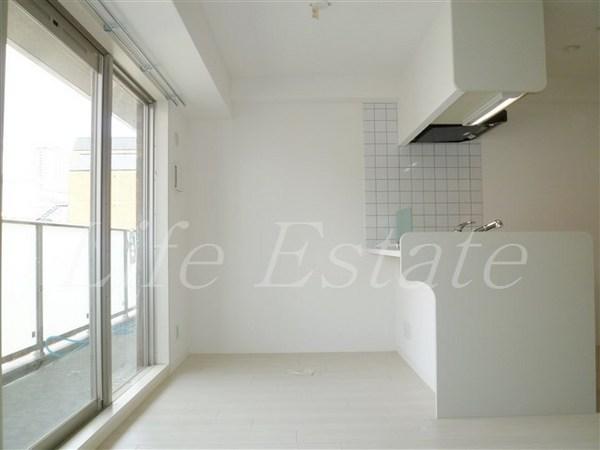 プレサンス堺筋本町フィリア