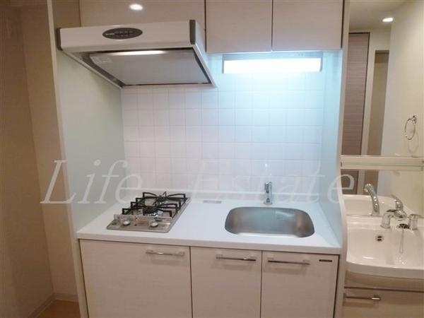 スワンズ心斎橋イースト